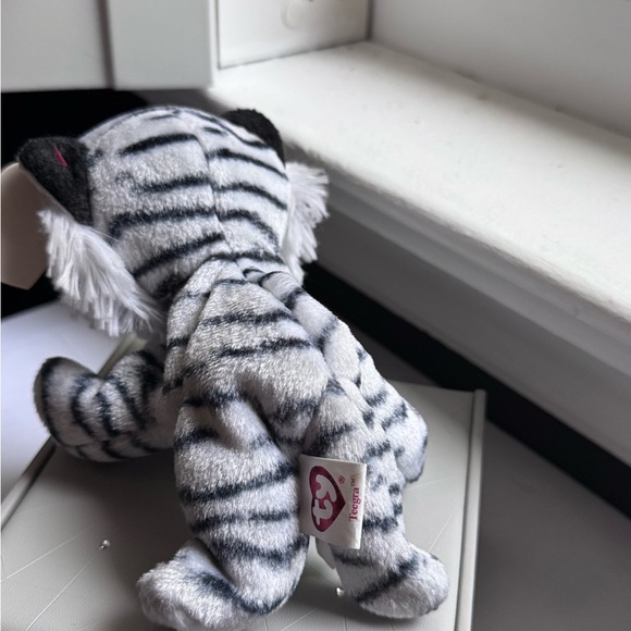 🐯✨ RARE 2007 Ty Beanie Baby “Teegra” – White Tiger – Mint with Tags! ✨🐯 - Picture 11 of 15